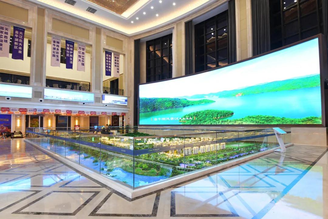 現(xiàn)代化數(shù)字展廳設計在房地產(chǎn)行業(yè)的重要性插圖