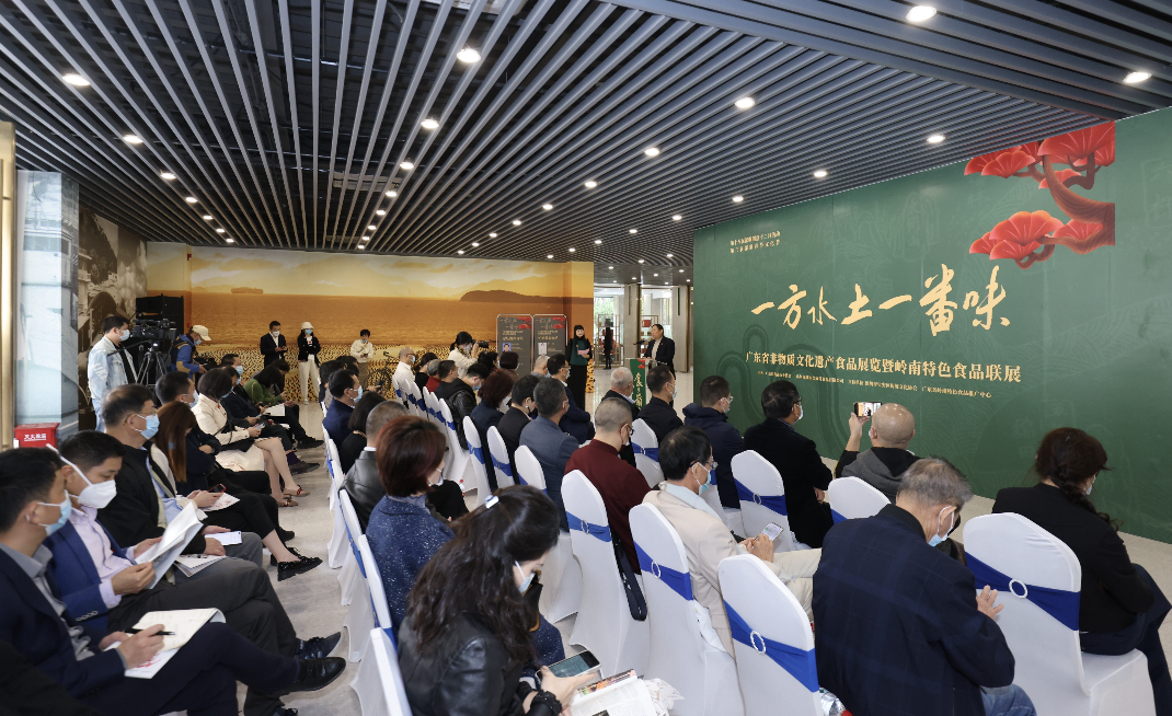 巖星誠邀您共聚粵港澳大灣區(qū)老字號(hào)(文化)博覽會(huì)插圖(4) 巖星誠邀您共聚粵港澳大灣區(qū)老字號(hào)(文化)博覽會(huì)插圖(4)